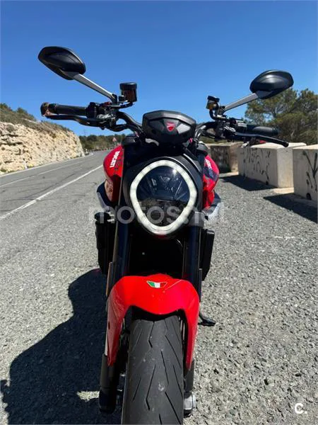 Ducati Monster - Vista 5