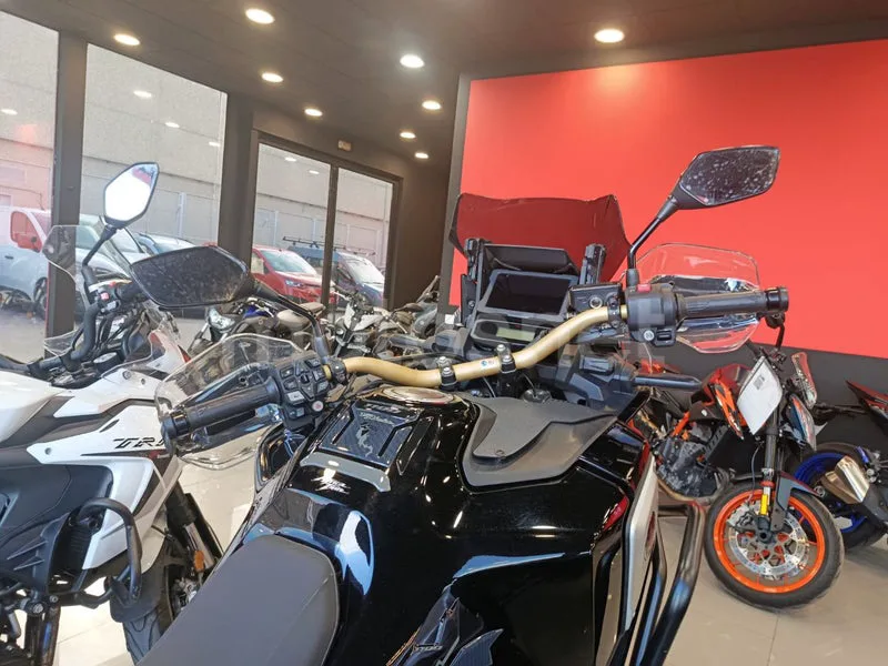 Honda CRF1100L Africa Twin - Vista 12