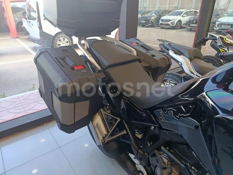 Honda CRF1100L Africa Twin - Vista 5