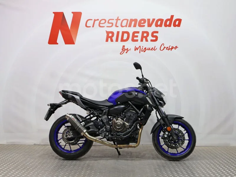 Yamaha MT-07 - Vista 7