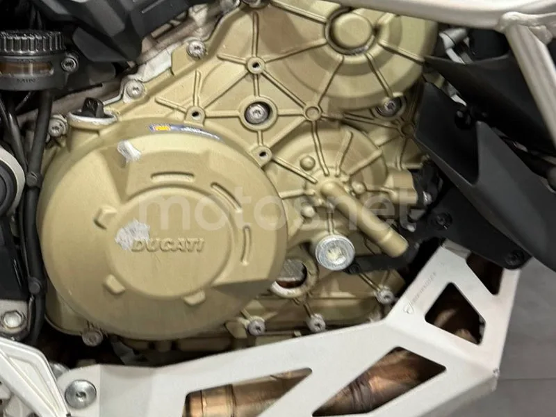 Ducati Multistrada V4 - Vista 12