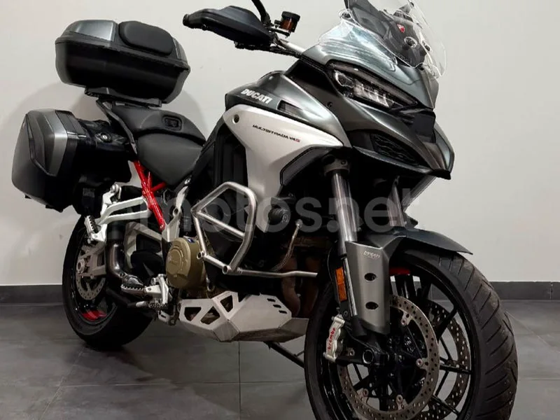 Ducati Multistrada V4 - Vista 5