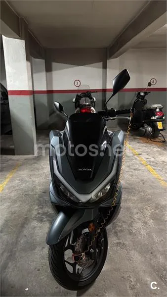 Honda PCX125 3100 € 2025 Valencia - 1