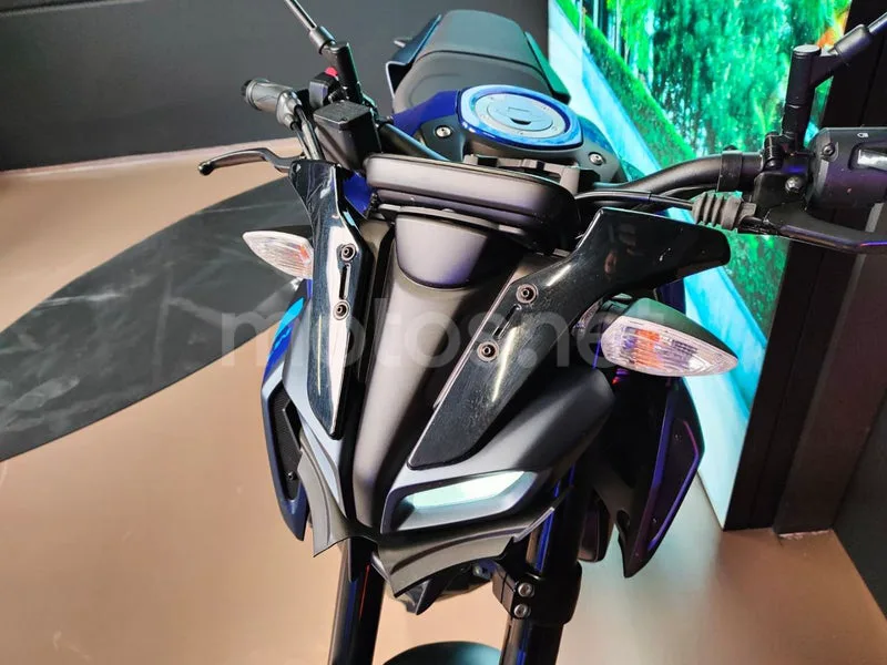 Yamaha MT-125 - Vista 6
