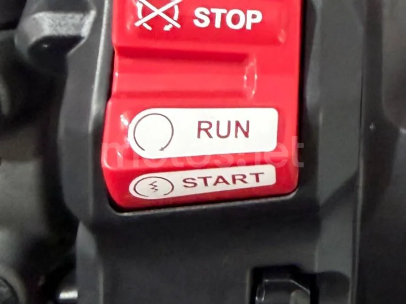 Yamaha Tracer 9 - Vista 13