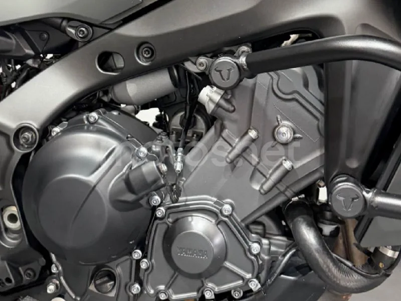 Yamaha Tracer 9 - Vista 7