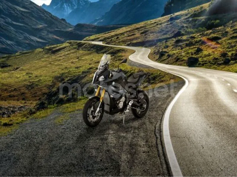 BMW S 1000 XR - Vista 5