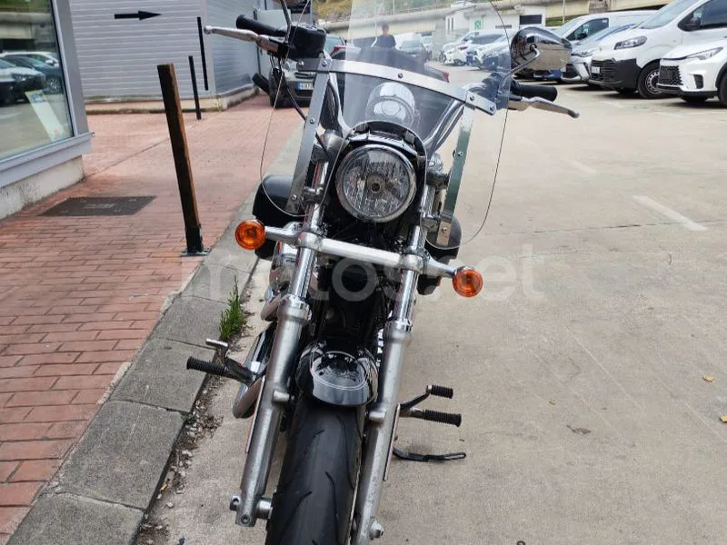 Harley-Davidson SuperLow - Vista 12