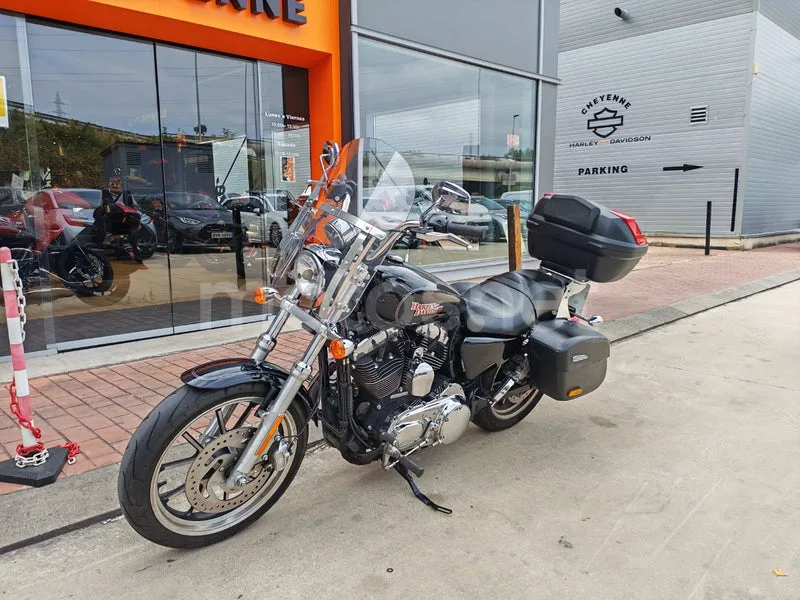 Harley-Davidson SuperLow - Vista 13
