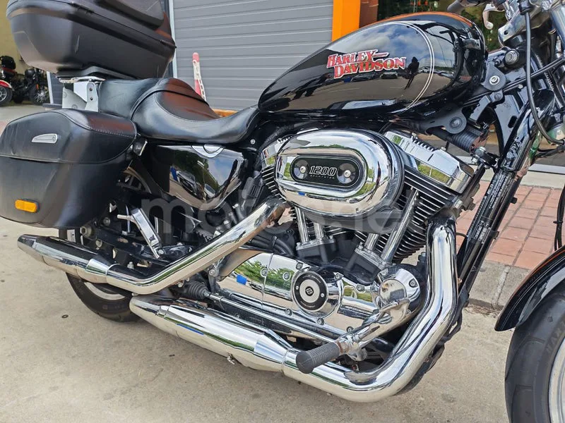 Harley-Davidson SuperLow - Vista 5