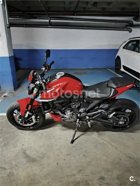 Ducati Monster - Vista 5