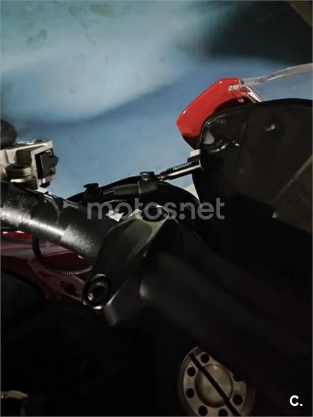 Ducati Monster - Vista 6