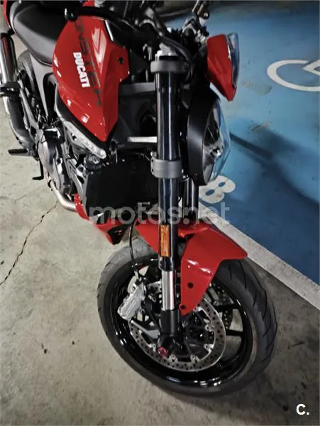 Ducati Monster - Vista 7