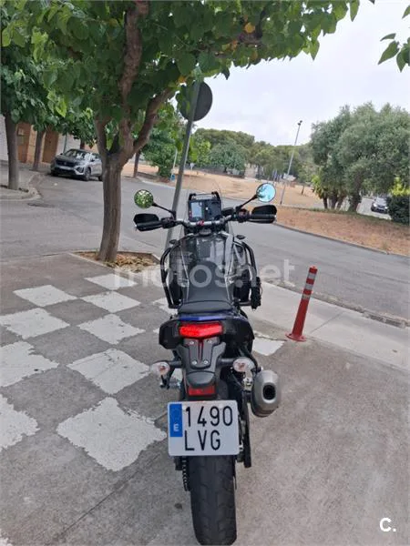 Yamaha Ténéré 700 - Vista 3