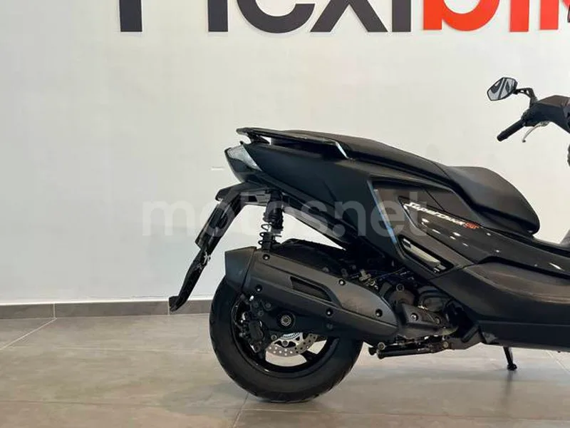 Kymco Super Dink 125 - Vista 7