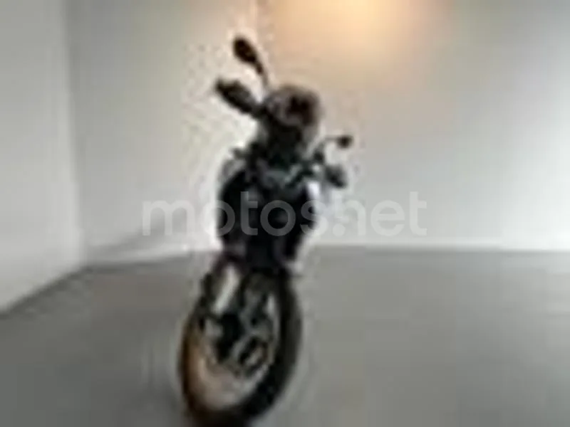 BMW F 900 GS - Vista 3