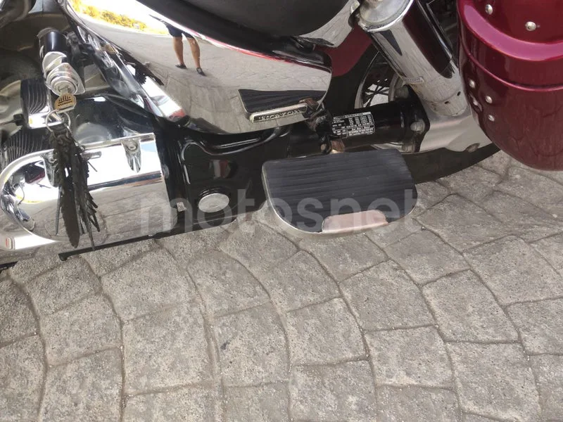 Honda VTX1300 - Vista 13