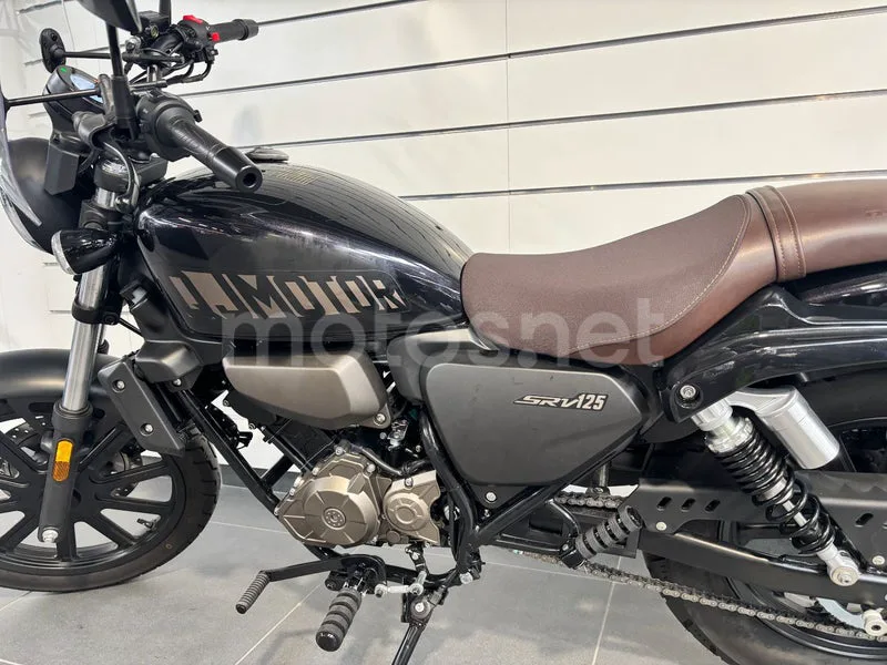 QJ Motor SRV 125 - Vista 8