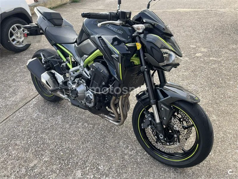 Kawasaki Z900 - Vista 4