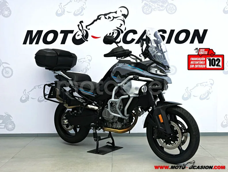 CFMOTO 800MT 6250 € 2023 Toledo - 1
