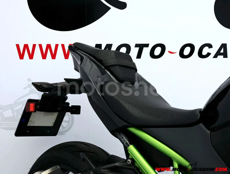 Kawasaki Z900 - Vista 11