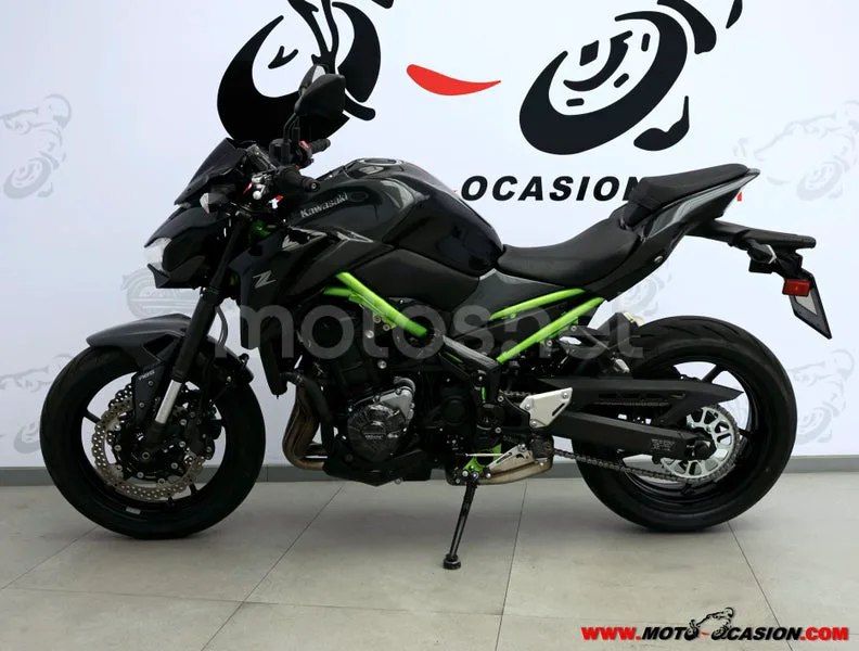 Kawasaki Z900 - Vista 7