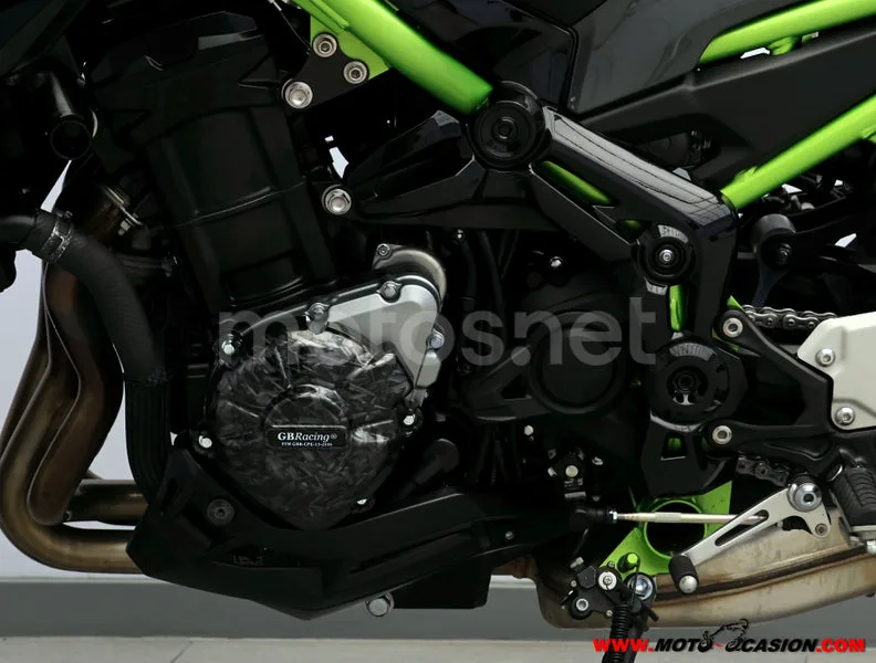 Kawasaki Z900 - Vista 10