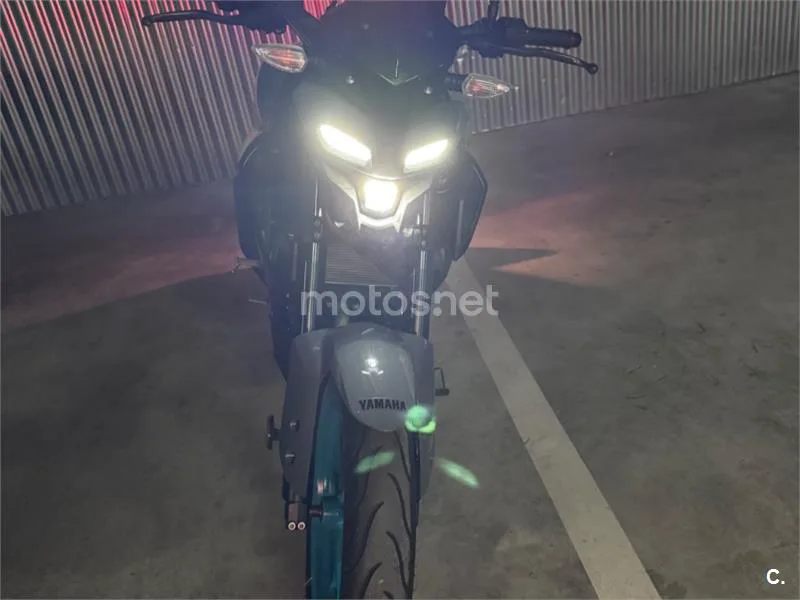 Yamaha MT-125 - Vista 3