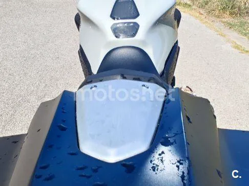 Honda CB650R - Vista 9