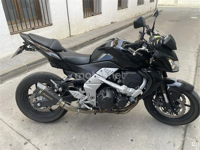 Kawasaki Z750 - Vista 3