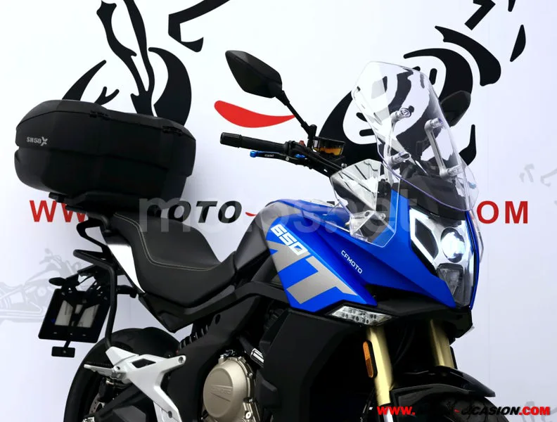 CFMOTO 650MT - Vista 4