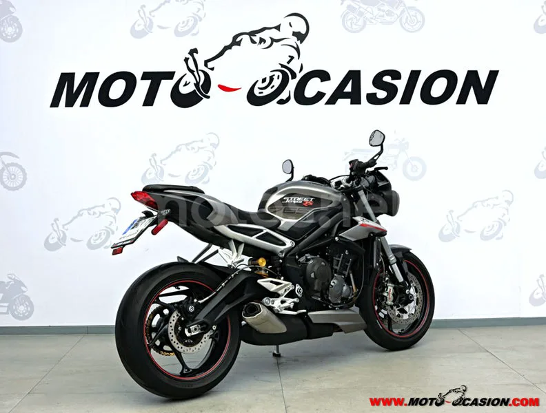 Triumph Street Triple - Vista 3