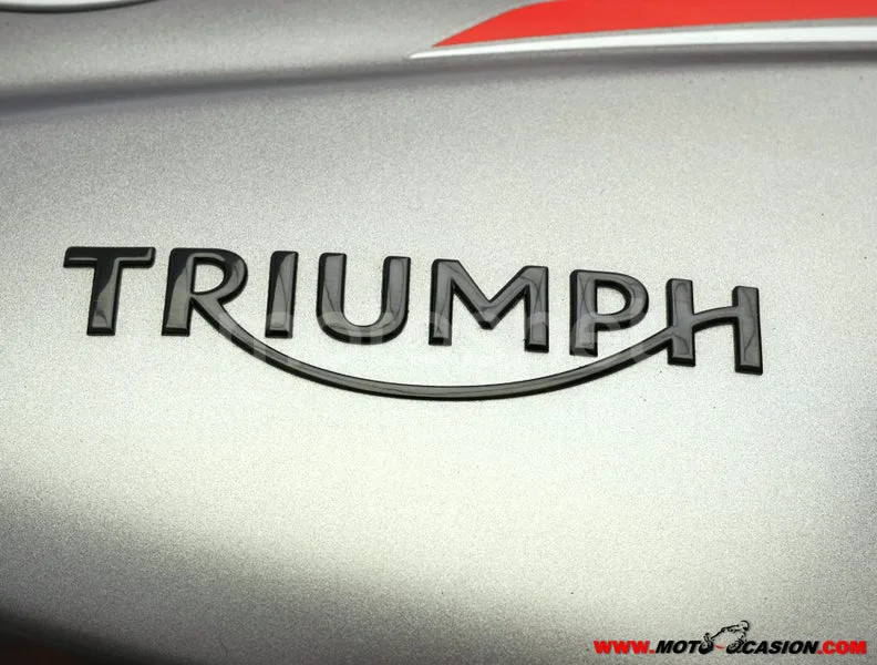 Triumph Street Triple - Vista 9
