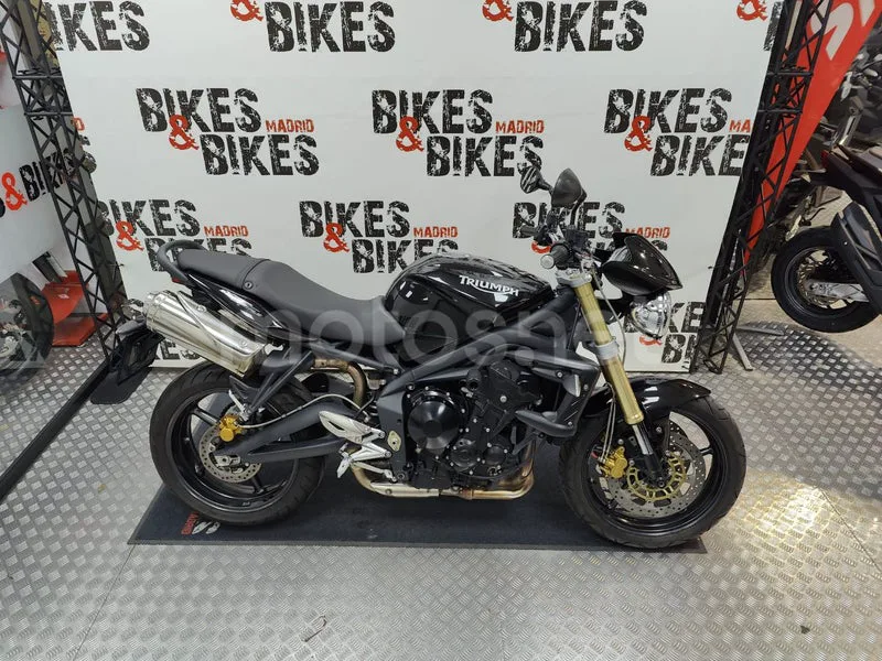 Triumph Street Triple 675 - Vista 15