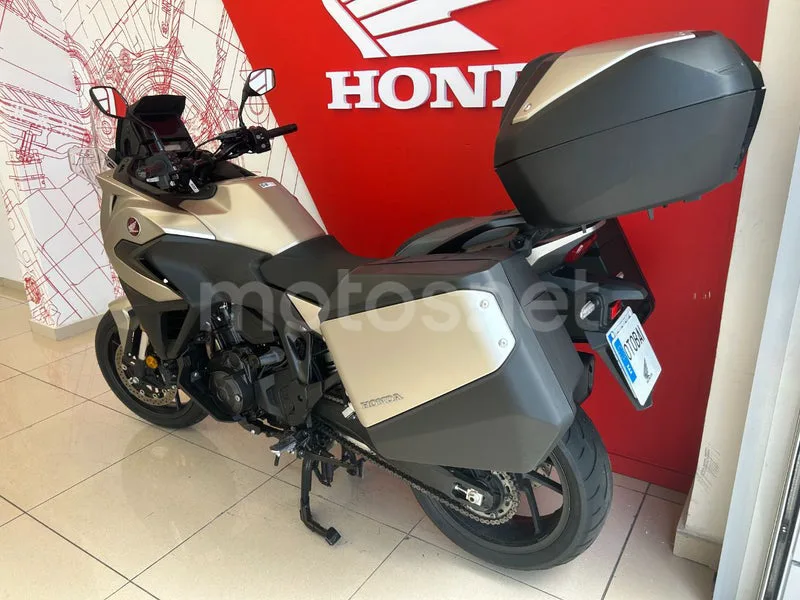 Honda NT1100 - Vista 7