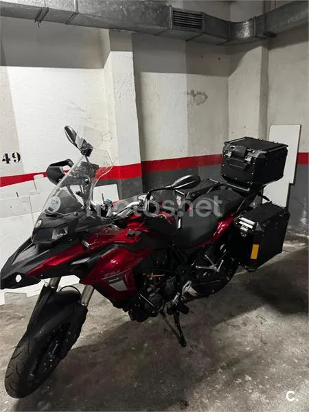 Benelli TRK 502 - Vista 3