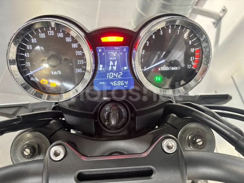 Kawasaki Z900RS - Vista 7
