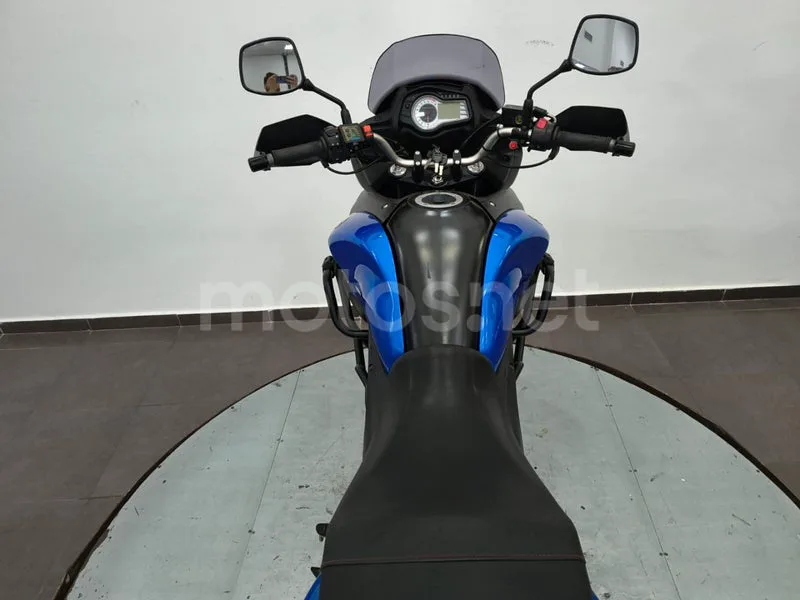 Suzuki V-Strom 650 - Vista 11
