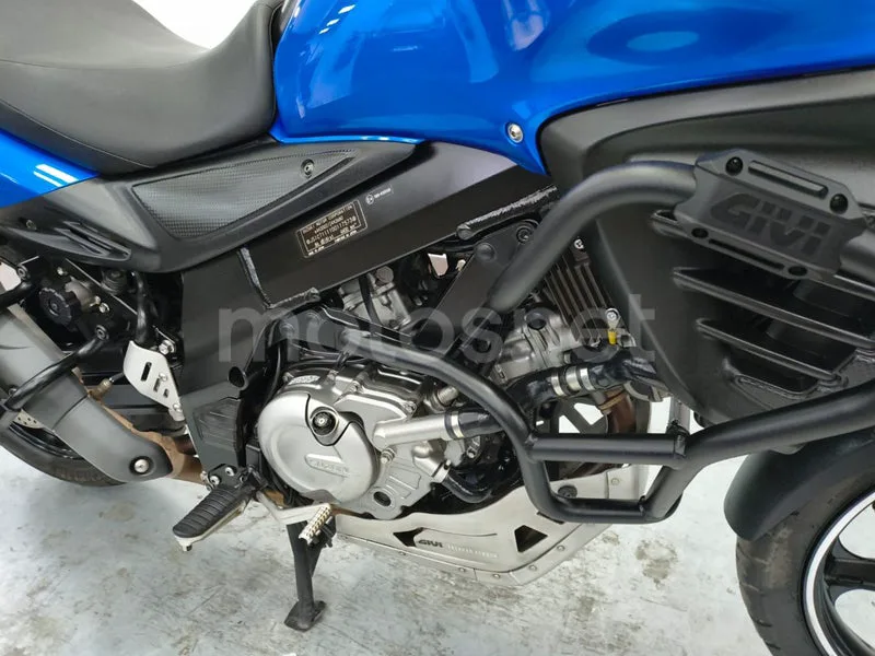 Suzuki V-Strom 650 - Vista 15