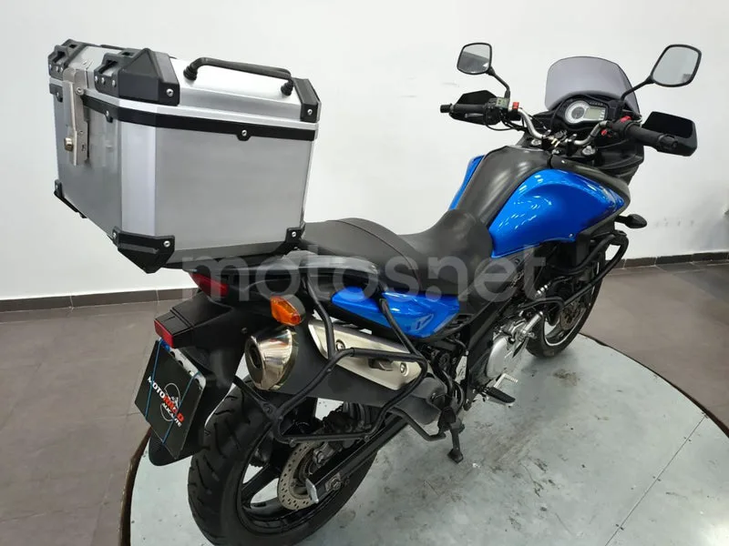 Suzuki V-Strom 650 - Vista 3