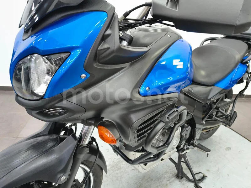Suzuki V-Strom 650 - Vista 6