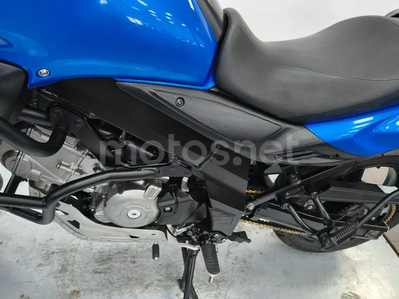 Suzuki V-Strom 650 - Vista 9
