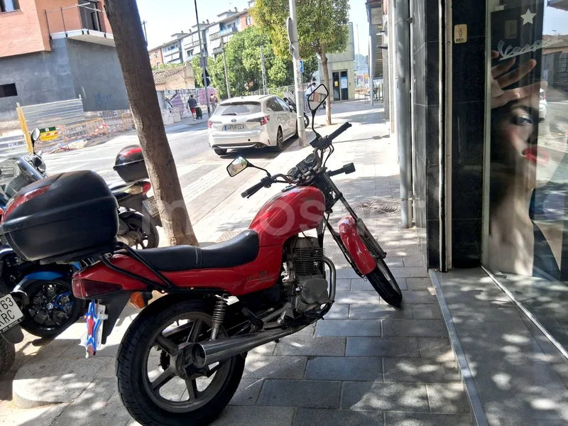 Honda CB250F 990 € 1999 Barcelona - 2