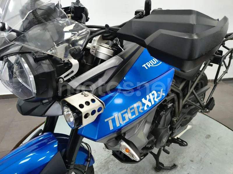 Triumph Tiger 800 XR - Vista 11