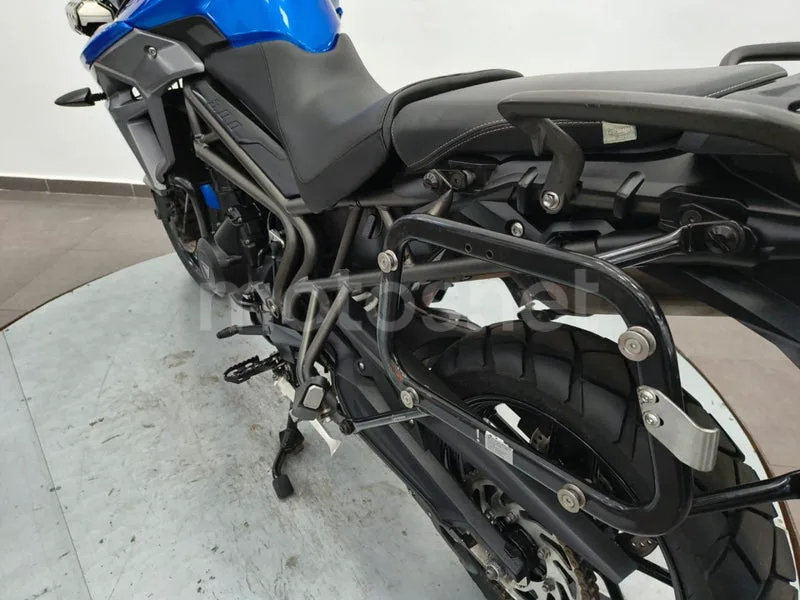 Triumph Tiger 800 XR - Vista 17