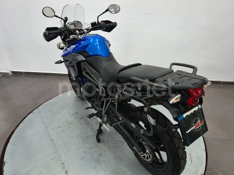 Triumph Tiger 800 XR - Vista 5