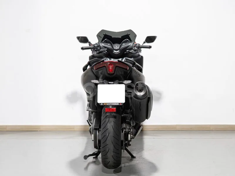 Yamaha TMAX 560 - Vista 5