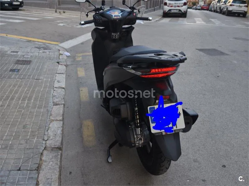 Honda SH350i - Vista 5