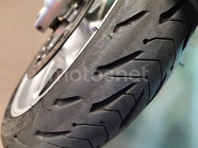 Yamaha FZ6 Fazer - Vista 9