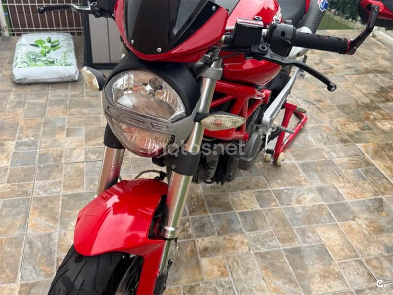 Ducati Monster 696 4250 € 2008 Cantabria - 1